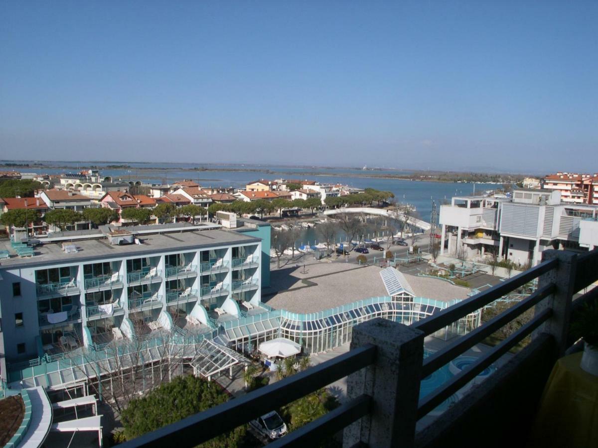 Condominio Martini Grado Extérieur photo